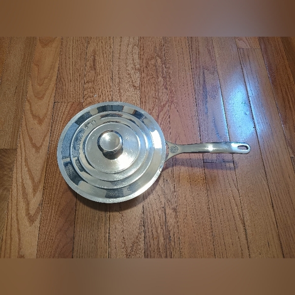 Le Creuset Saute Pan. Stainless Steel